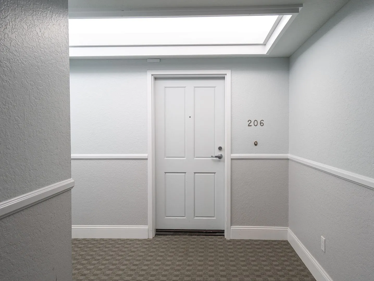 Spacious 2 BD/ 2 BA Villa Balboa Condo — Photo 4