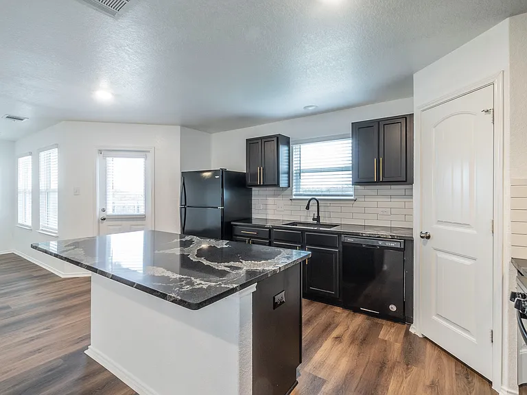 3605 Snowbird — Photo 5