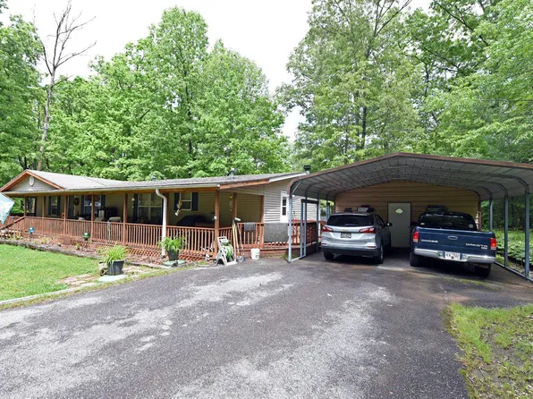 96 Chestnut Oak Ln, Blairsville, GA 30512