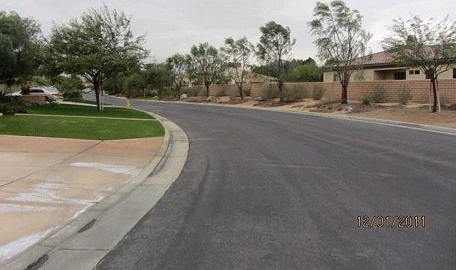 2nd image of 78617 Bent Canyon Ct