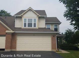 212 Rob Roy Ct, Schaumburg, IL 60194
