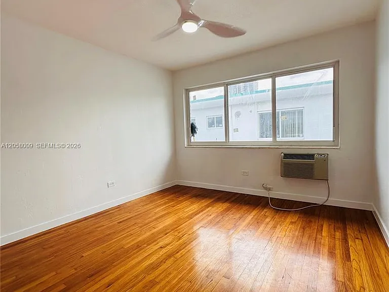 2045 Calais Dr #7 — Photo 11