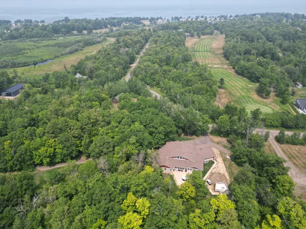 8211 Fairway Ln, Onamia, MN 56359