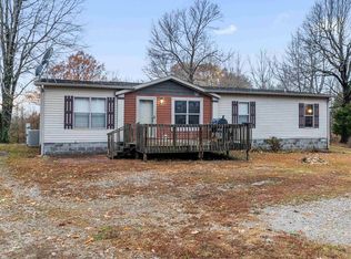 1020 Barnetts Creek Rd, Utica, KY 42376