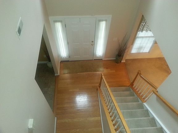 5th image of 3526 Barnstable Dr