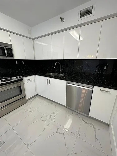 3530 Mystic Pointe Dr #3208 Photo 1