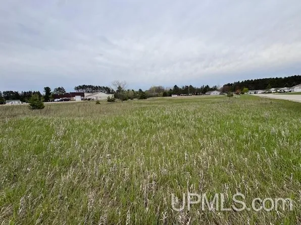 Danforth Rd, Escanaba, MI 49829