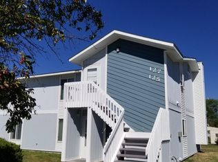 127 Valley View Dr, Lander, WY 82520