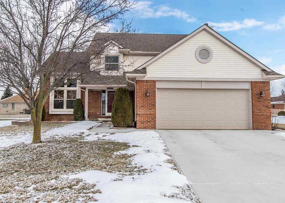 1st image of 48528 Arnold Dr