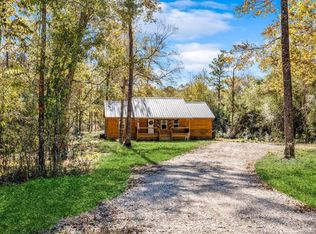 627 Dove Creek Dr, Coldspring, TX 77331