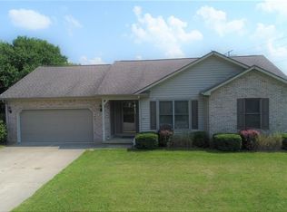 5375 E Spring Dr, Columbus, IN 47201