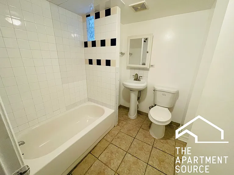 5214 W Crystal St #1 — Photo 14