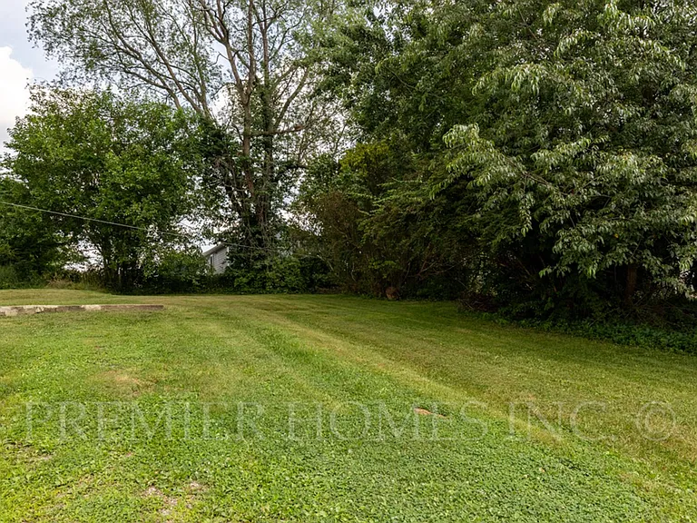 344 Fenton Ave NE — Photo 16