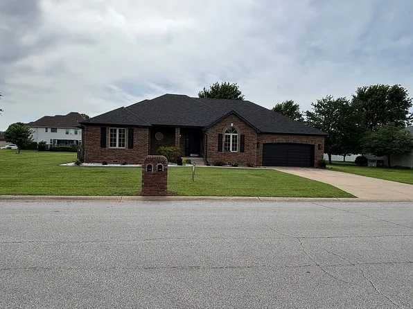 706 W Briarbrook Ln, Carl Junction, MO 64834