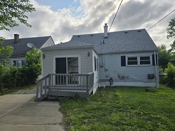 15126 Oldham St, Taylor, MI 48180