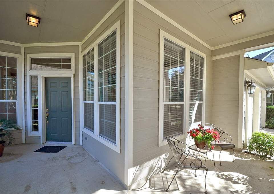 2nd image of 4422 Laurel Green Ct