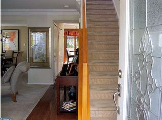 13 Conover Ct, Mount Laurel, NJ 08054