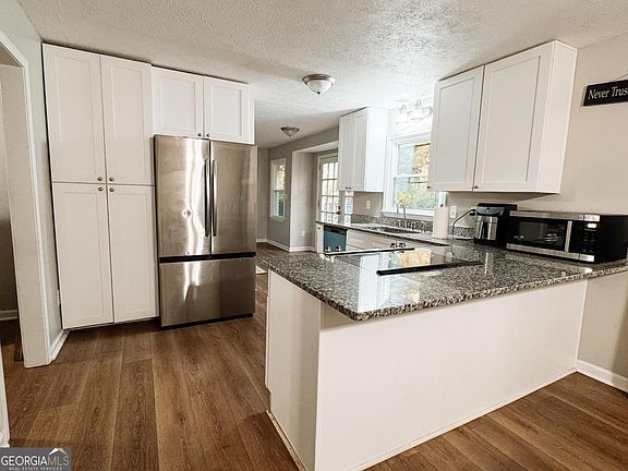 5th image of 4116 Robert Allen Rd