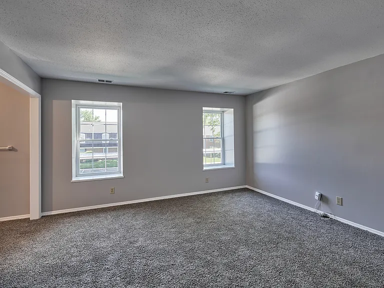 922 Hoover Village Dr #C — Photo 7