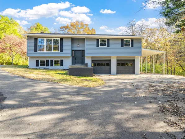 8928 S Northshore Dr, Knoxville, TN 37922
