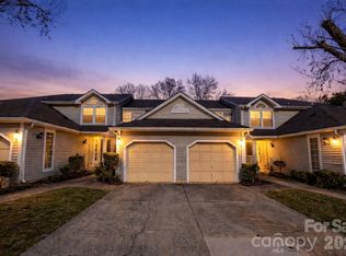 1319 Maple Shade Ln, Charlotte, NC 28270