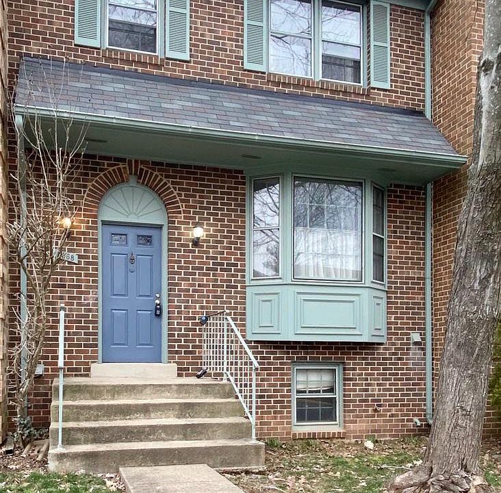 1st image of 2868 Kelly Sq