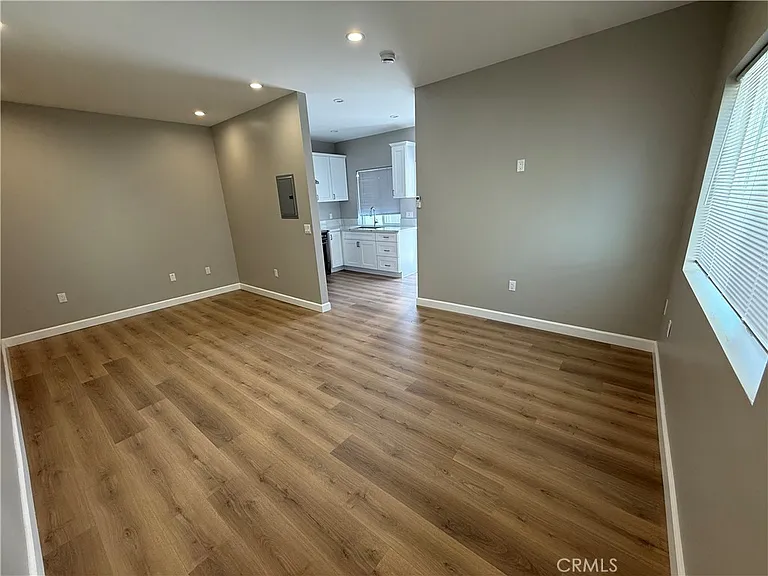 6246 Tujunga Ave — Photo 3