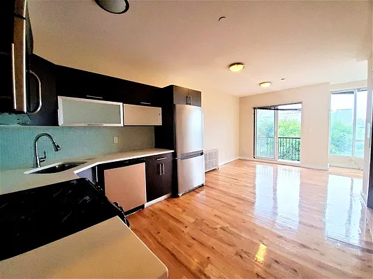 Rented by Brooklyn Property Group LLC | media 89