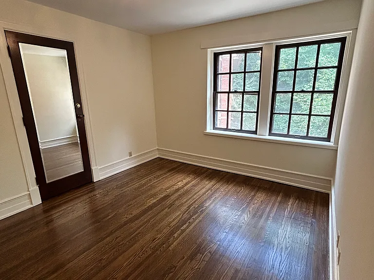 1801 Spring Dr #J — Photo 16