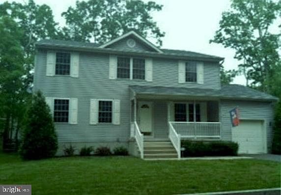 2nd image of 114 Tulip St