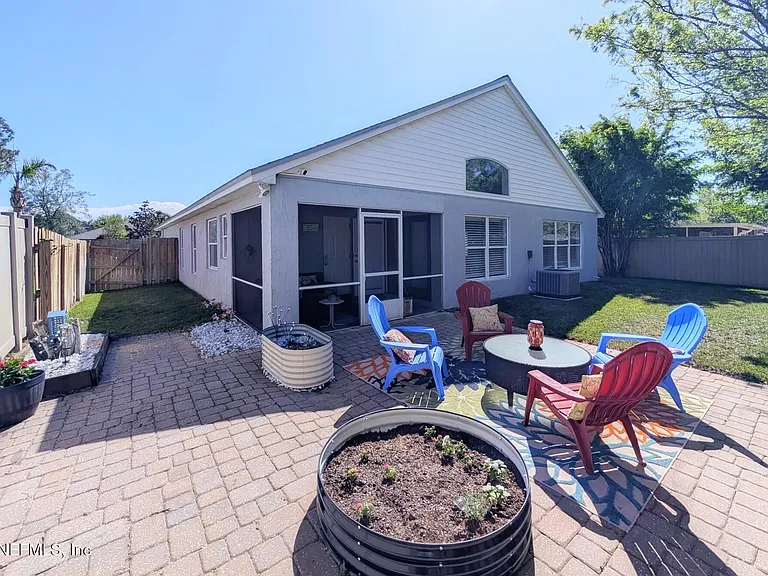 12985 Harborton Dr — Photo 27