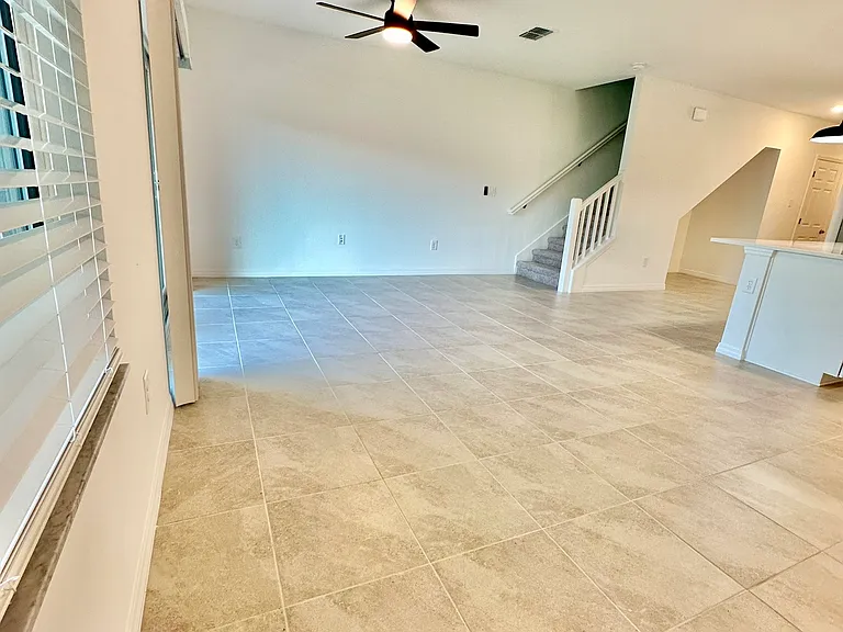 5425 Tripoli Dr — Photo 3