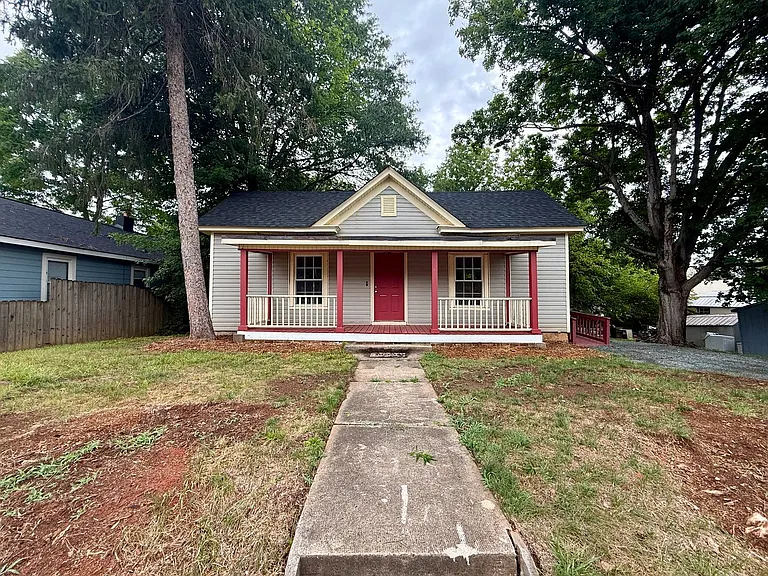 413 Everett St — Photo 18