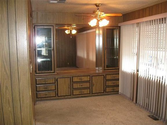 3rd image of 660 Leslie St Spc 36