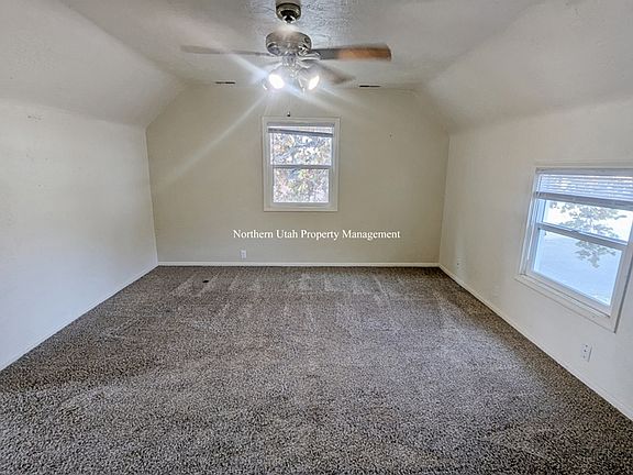 5 Living Room_11212024