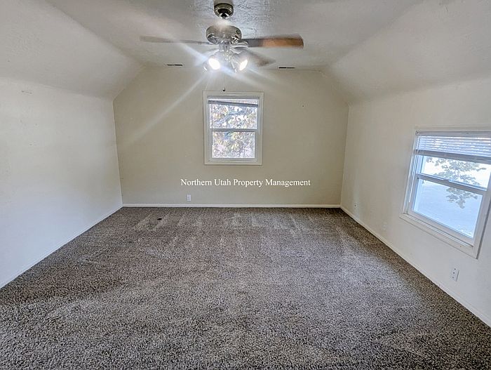 5 Living Room_11212024