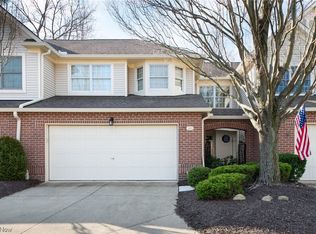 401 Bounty Way APT 180, Avon Lake, OH