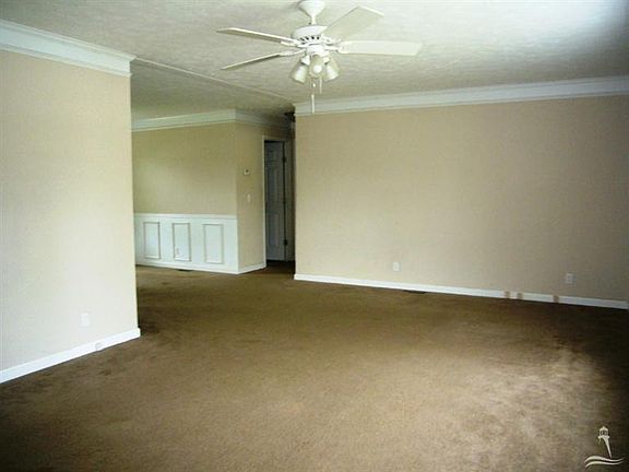 2nd image of 1106 Bow Court SW