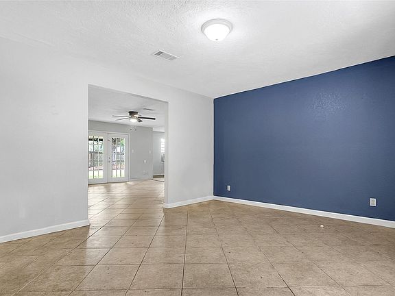 4th image of 3511 Knapp Rd