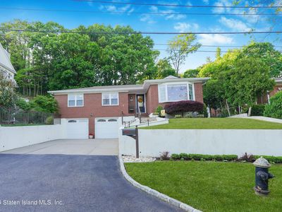 169 Wilson Ter, Staten Island, NY, 10304