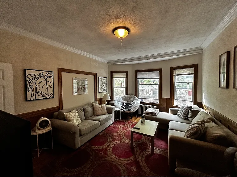 52 Lanark Rd #1 — Photo 8