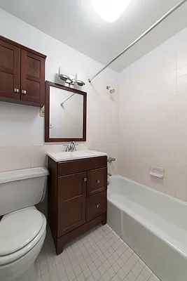 Rented by M.Woods & Associates | media 18