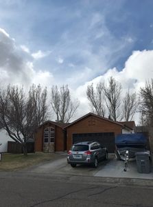 512 Independence Cir, Rock Springs, WY, 82901