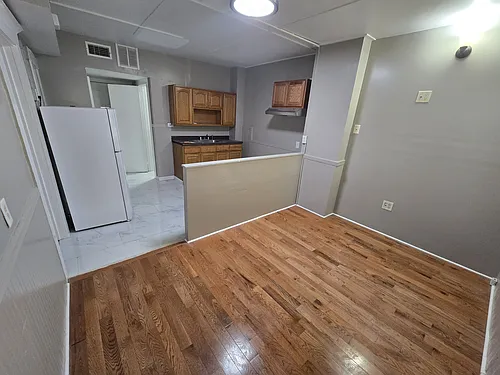 357 Pearl St Photo 1