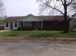 207 E 2nd St, Annapolis, MO 63620