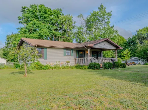 712 W Division St, Cadillac, MI 49601