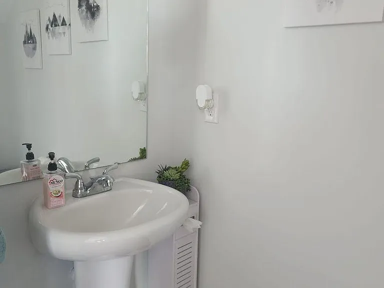 405 Eclipse Ln — Photo 12