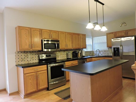 2nd image of 8048 Reynoldswood Dr