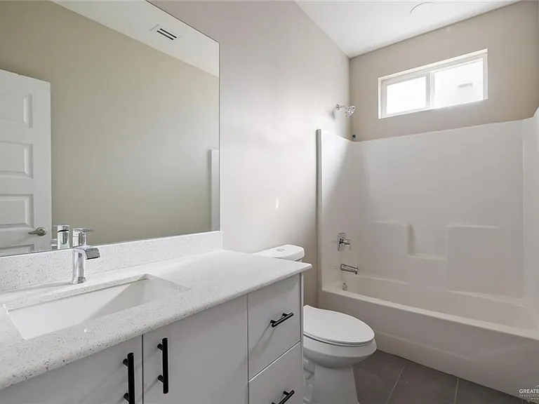 3504 Frio Ave #1 — Photo 12