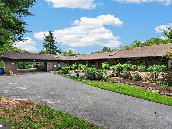 5th image of 4513 Timbery Dr